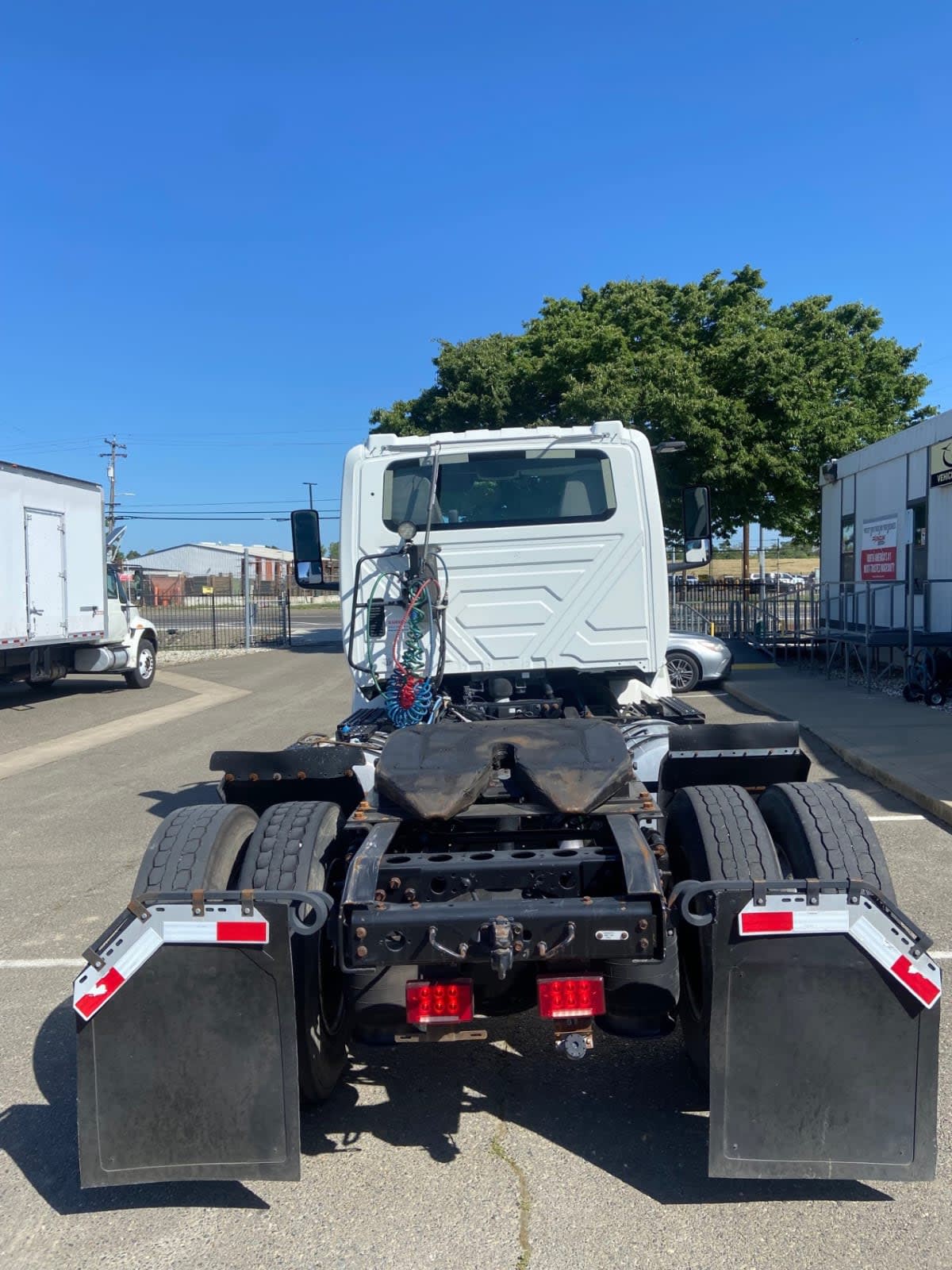 2019 Navistar International RH613 DAYCAB S/A 812805