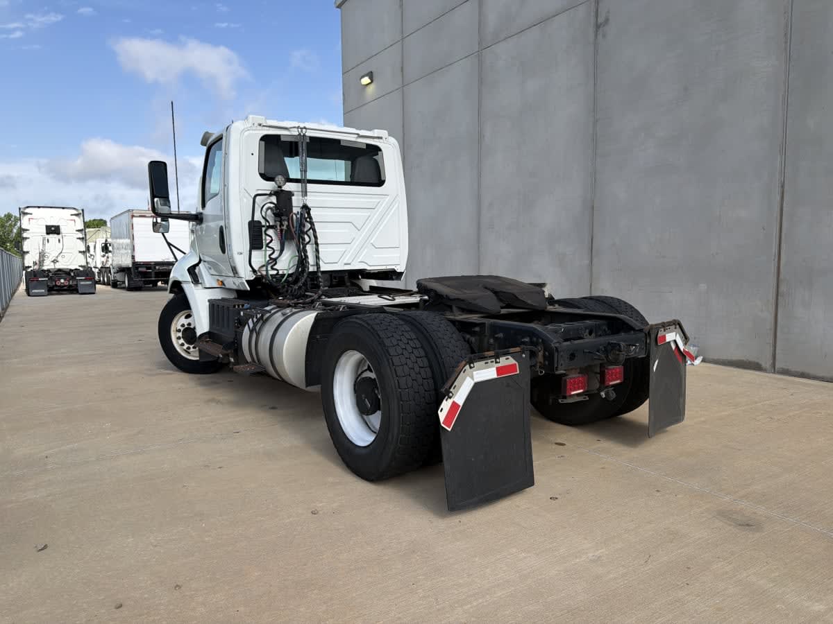 2019 Navistar International RH613 DAYCAB S/A 812817