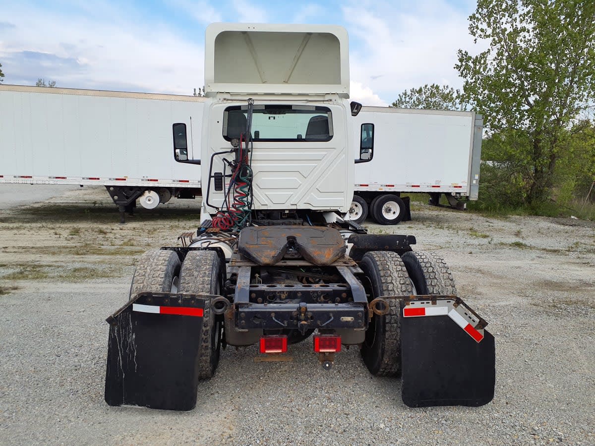 2019 Navistar International RH613 DAYCAB S/A 812818