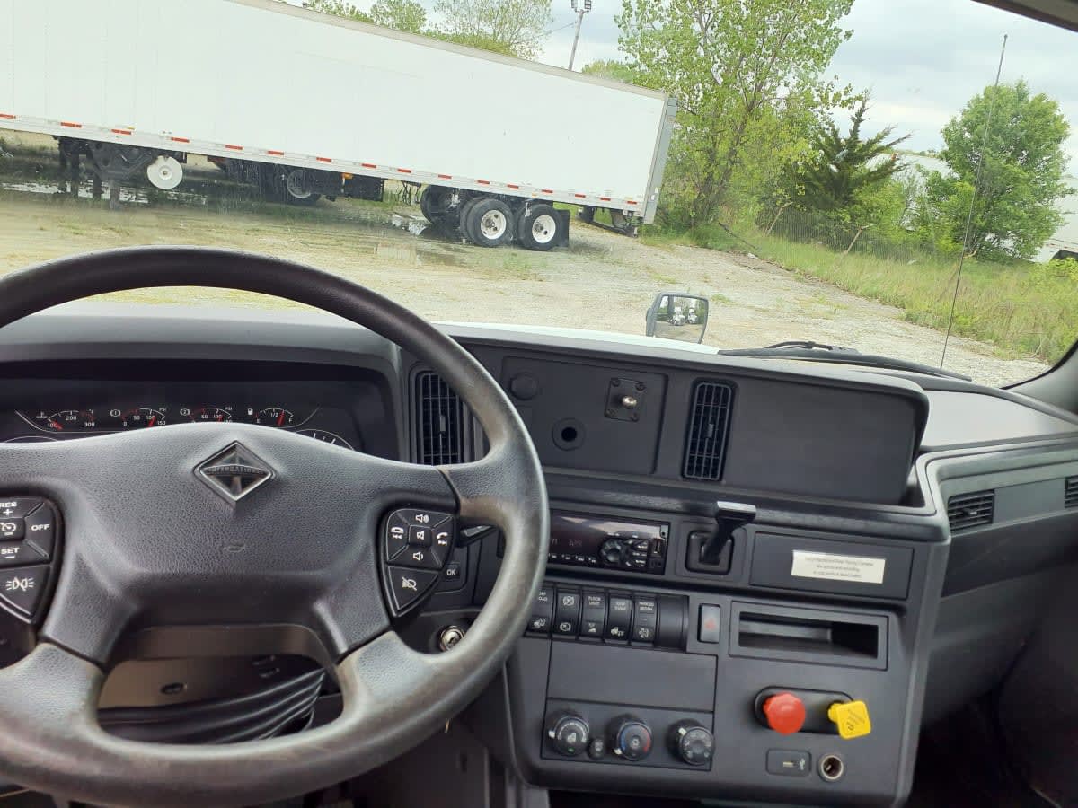 2019 Navistar International RH613 DAYCAB S/A 812824
