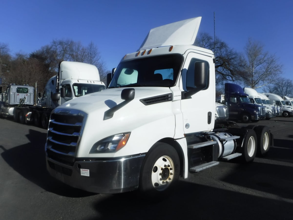 2019 Freightliner/Mercedes NEW CASCADIA PX12664 812875