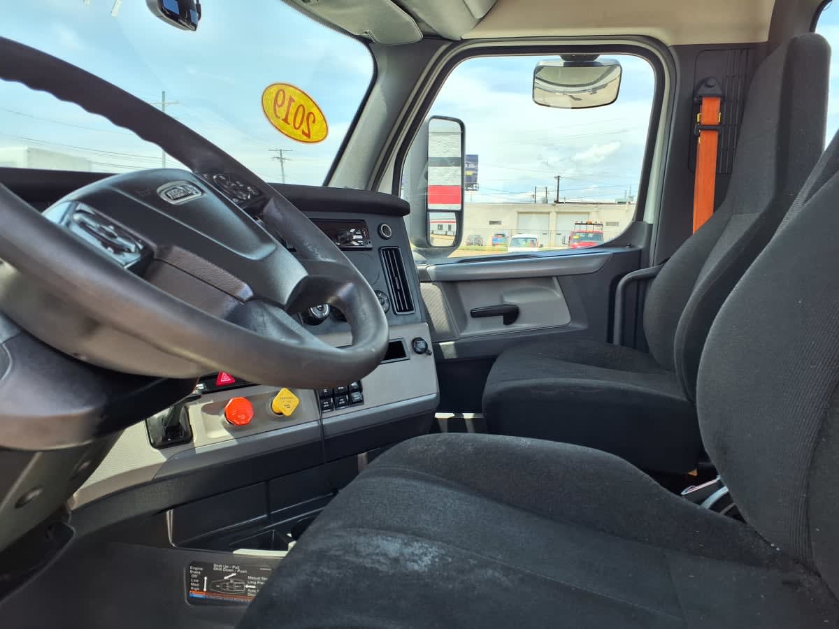 2019 Freightliner/Mercedes NEW CASCADIA PX12664 812879