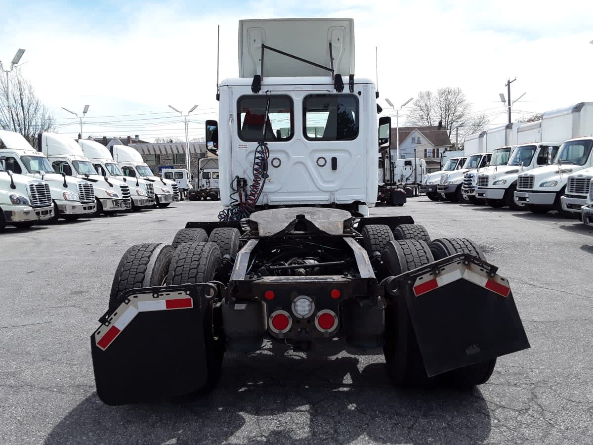 2019 Freightliner/Mercedes NEW CASCADIA PX12664 812888