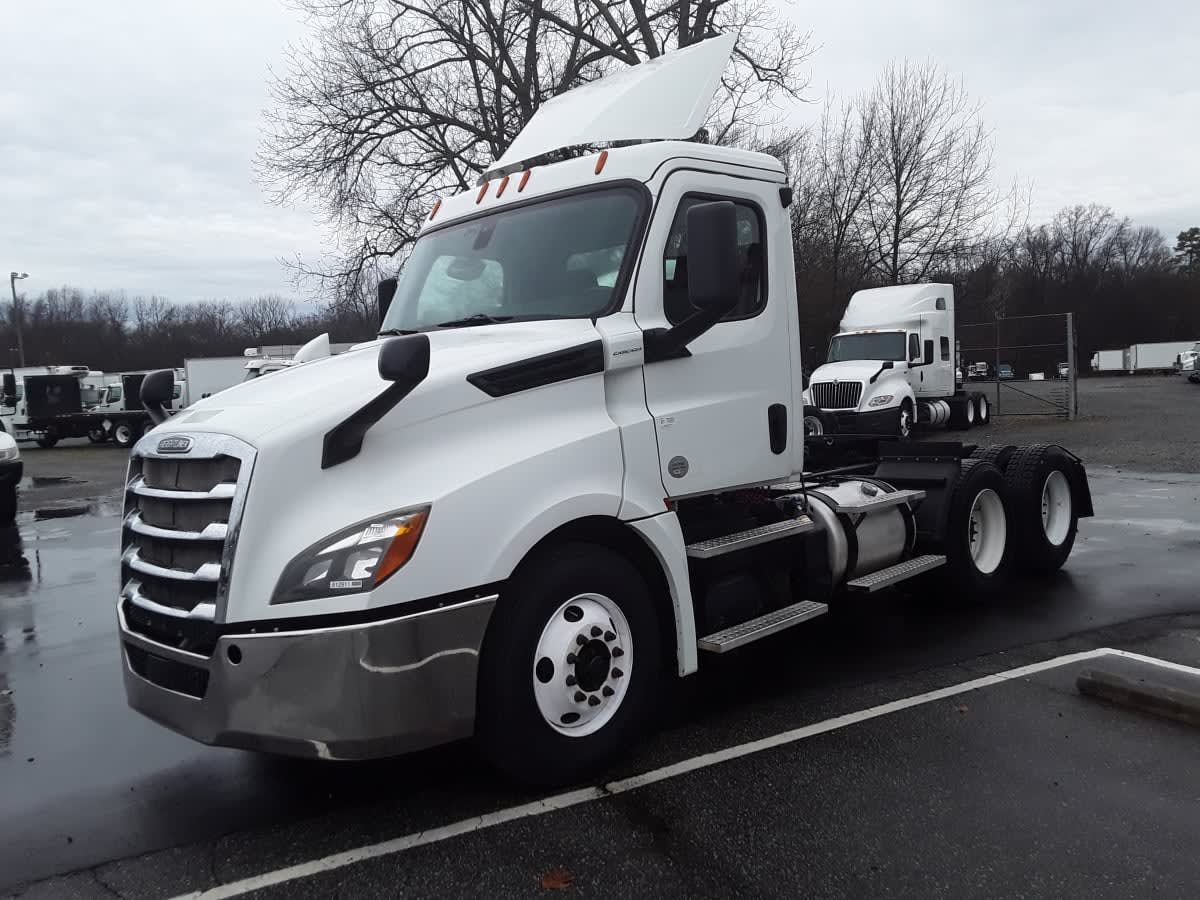 2019 Freightliner - image 1