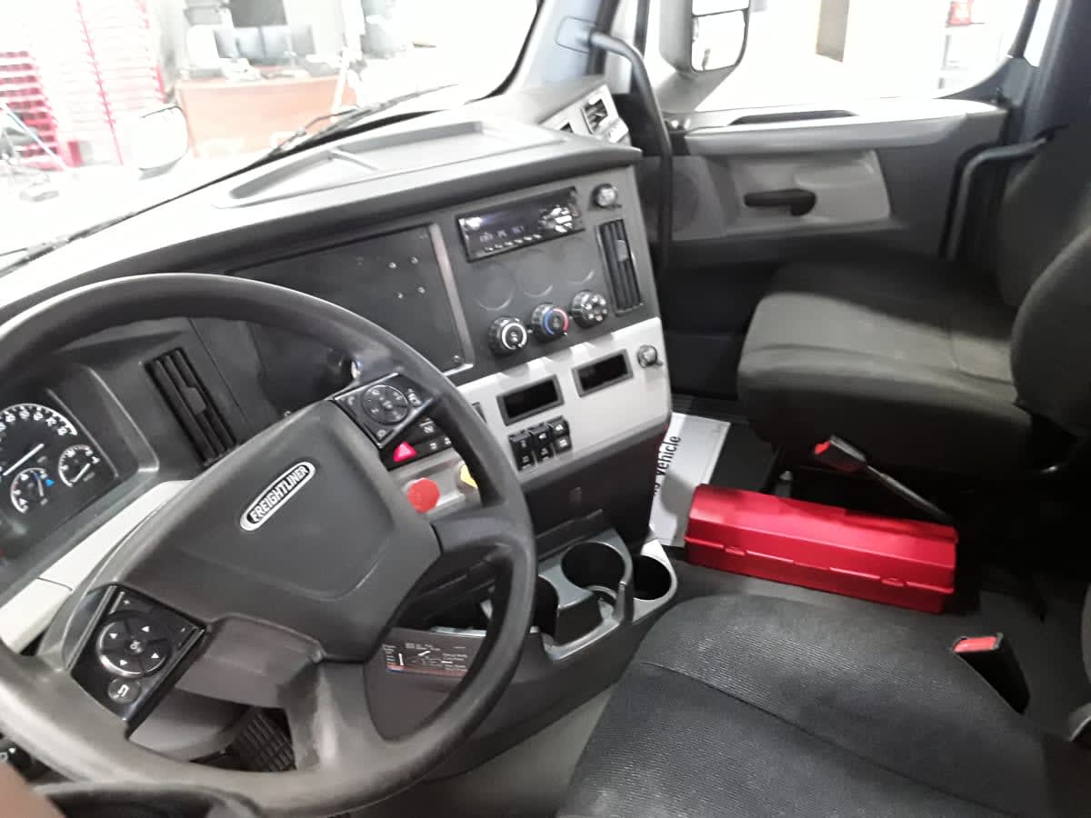 2019 Freightliner/Mercedes NEW CASCADIA PX12664 812922