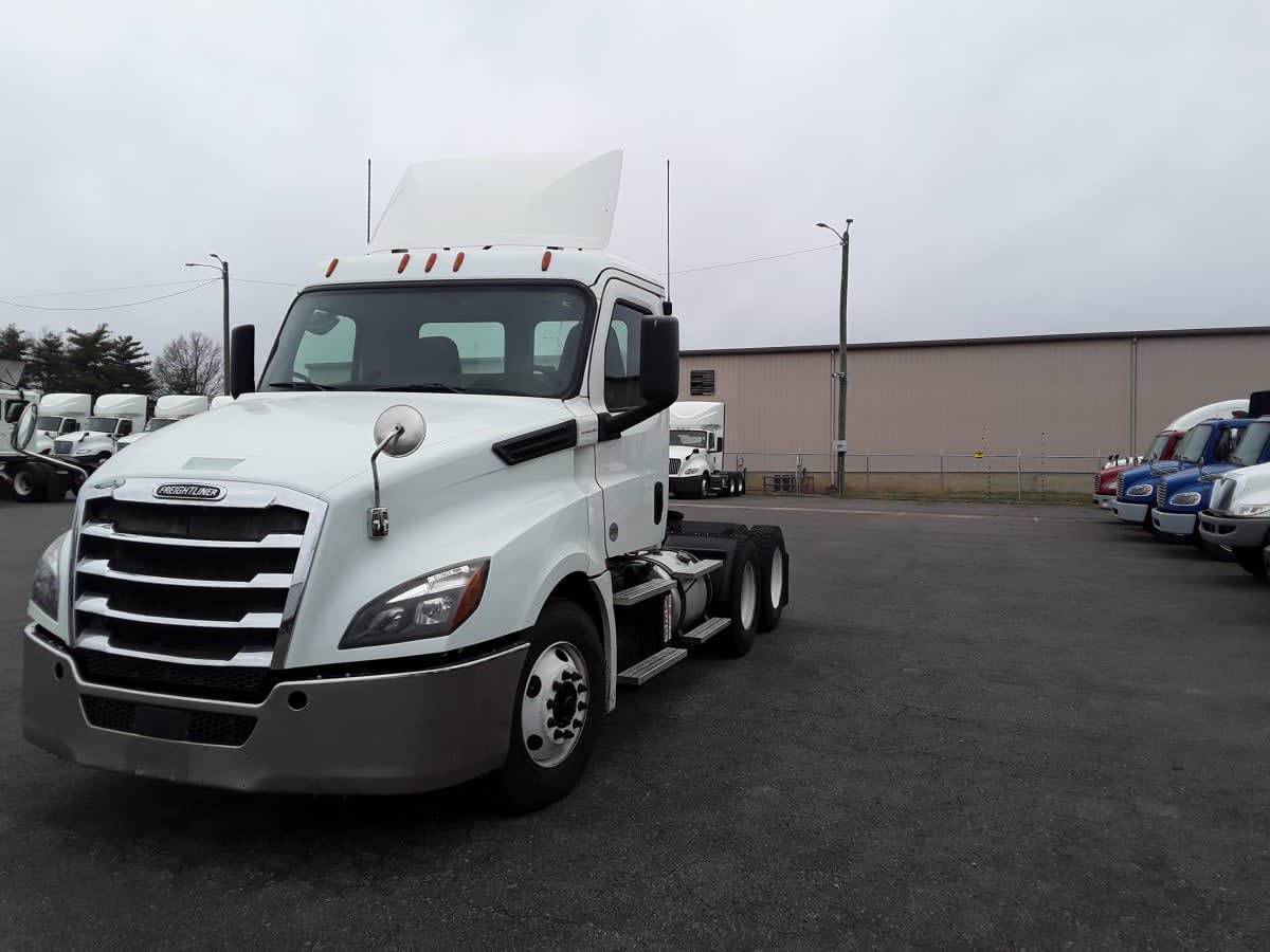 2019 Freightliner/Mercedes NEW CASCADIA PX12664 812926