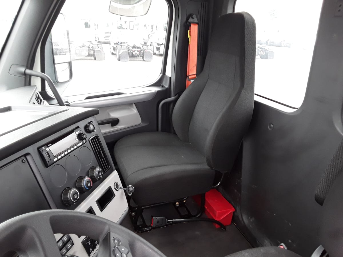 2019 Freightliner/Mercedes NEW CASCADIA PX12664 812926