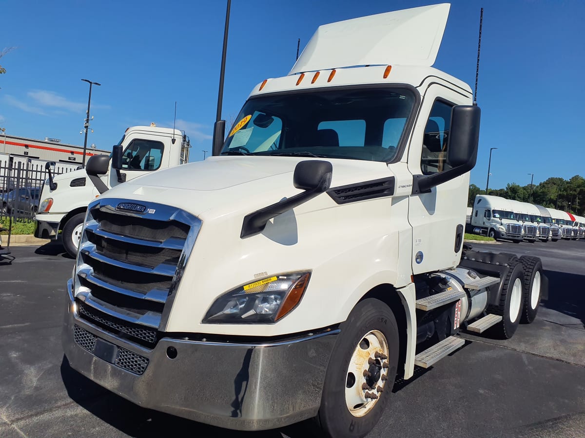 2019 Freightliner/Mercedes CASCADIA 125 812930