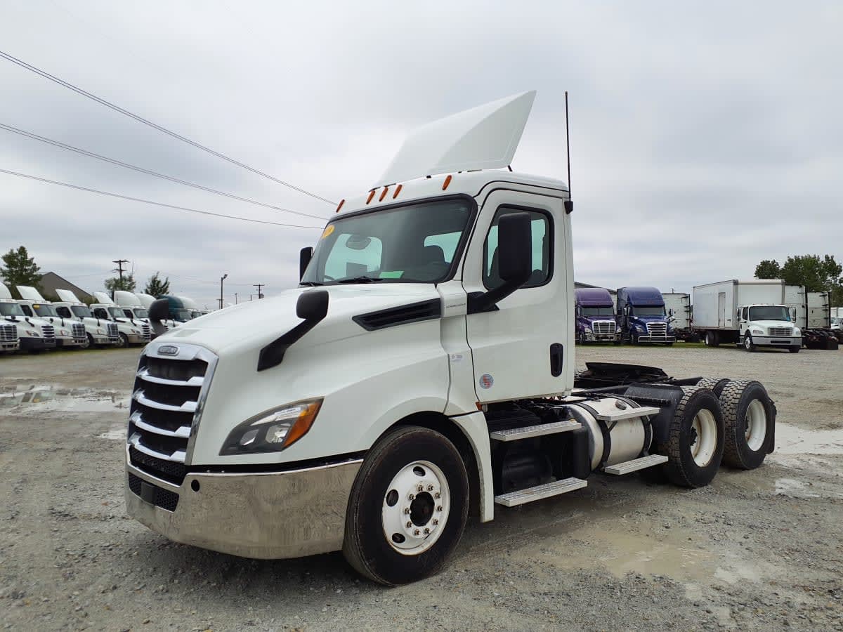 2019 Freightliner NEW CASCADIA PX12664 812936