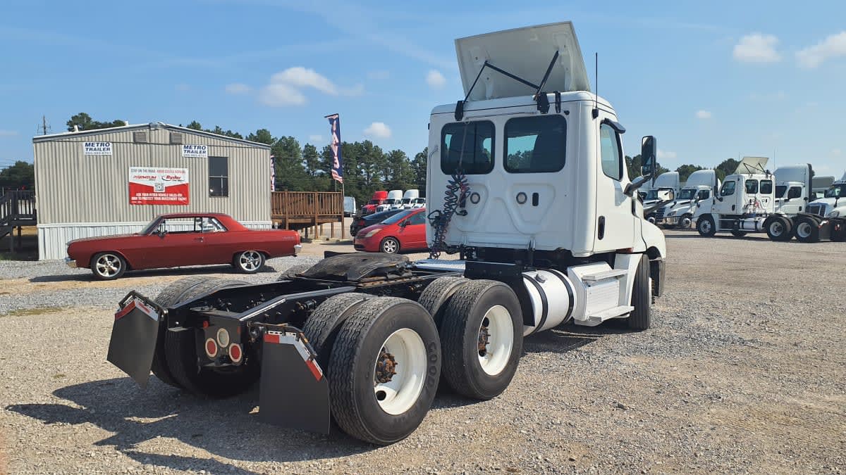 2019 Freightliner/Mercedes NEW CASCADIA PX12664 812954