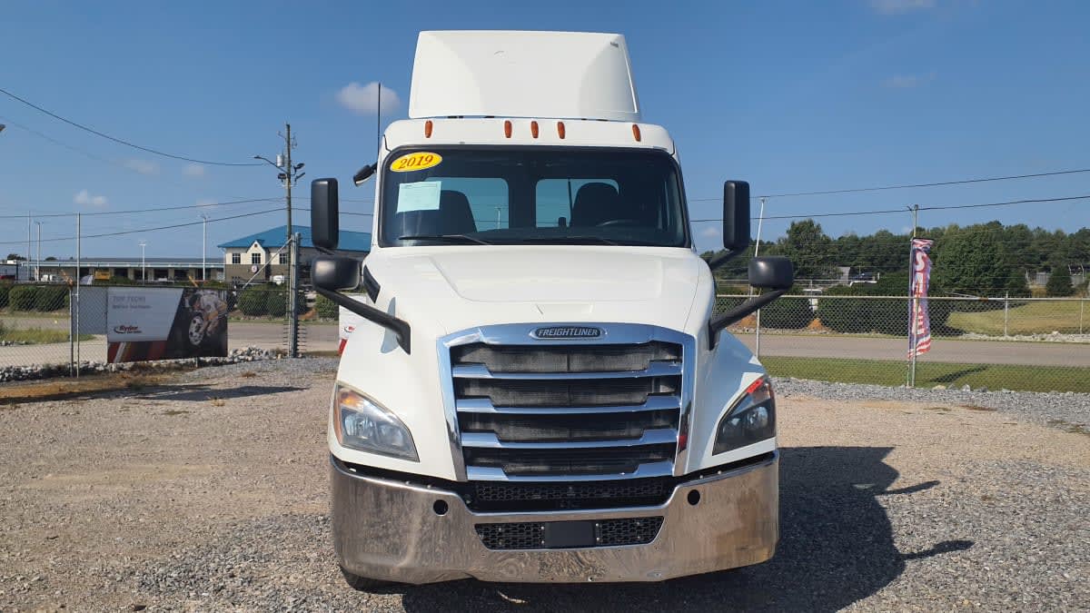 2019 Freightliner/Mercedes NEW CASCADIA PX12664 812954