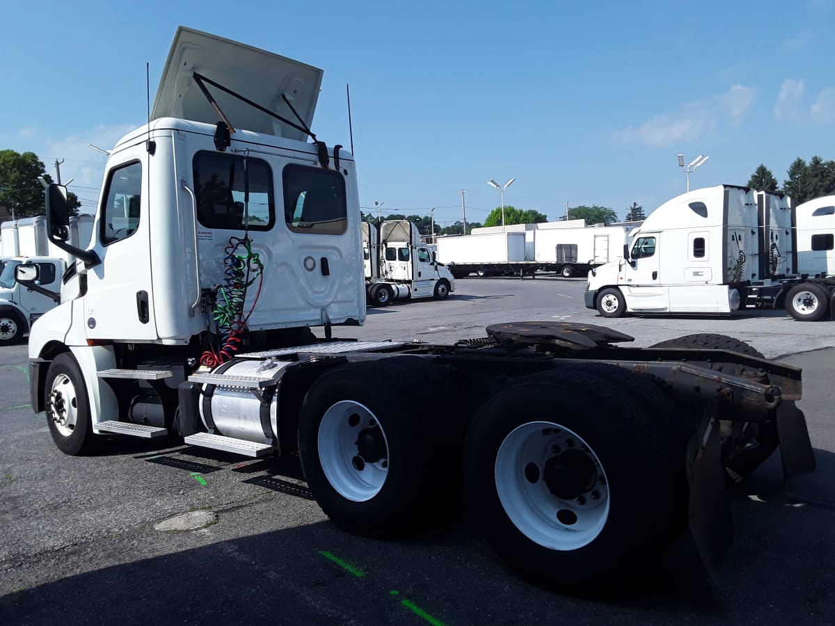 2019 Freightliner/Mercedes NEW CASCADIA PX12664 812997
