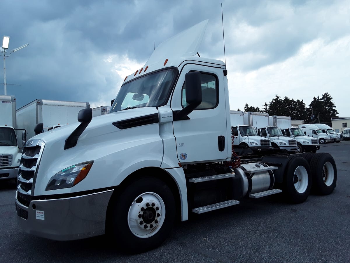 2019 Freightliner/Mercedes NEW CASCADIA PX12664 813008