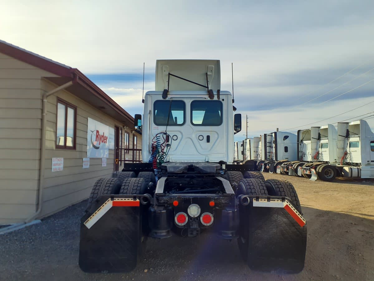 2019 Freightliner - image 5