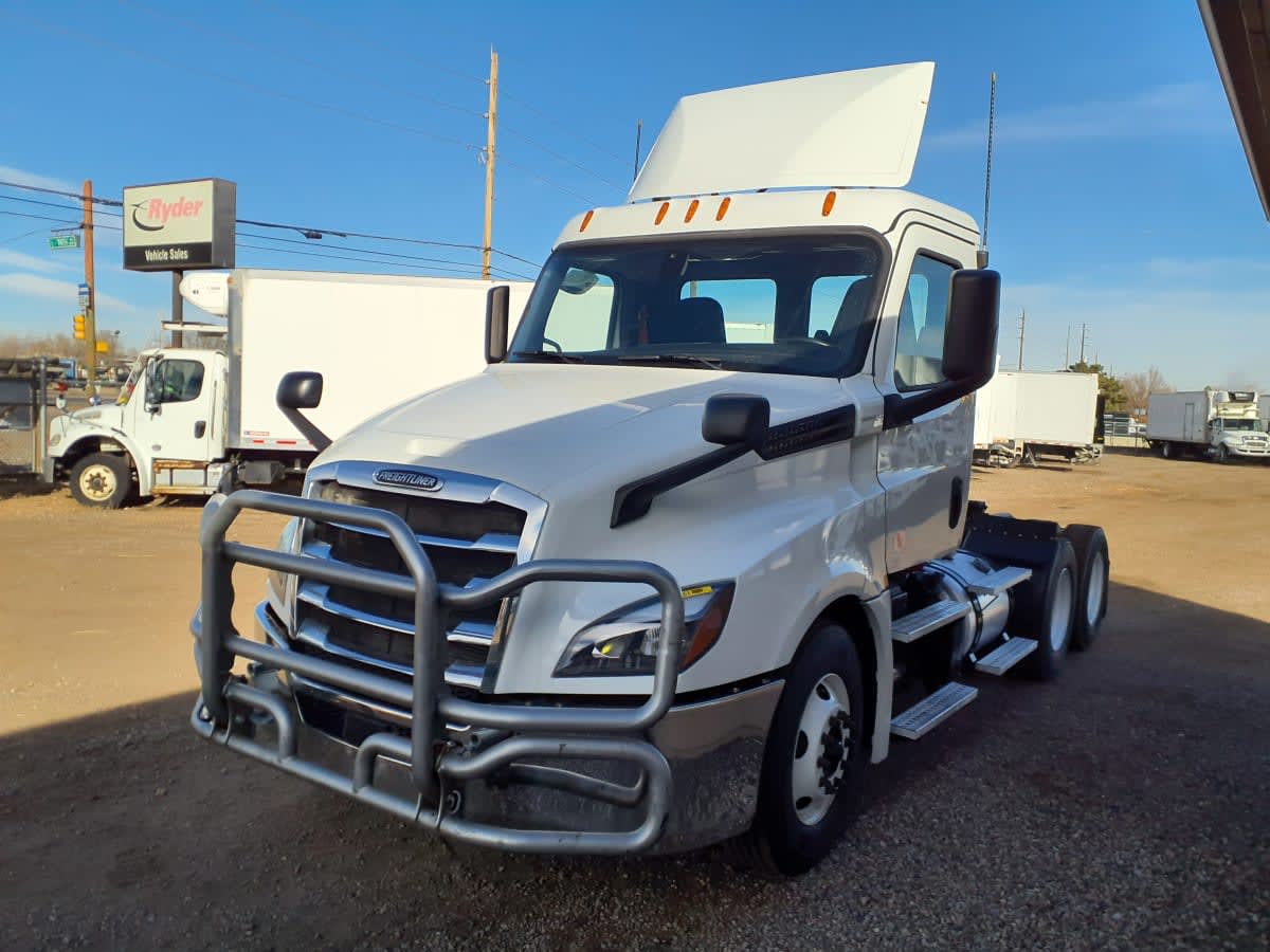 2019 Freightliner - image 1