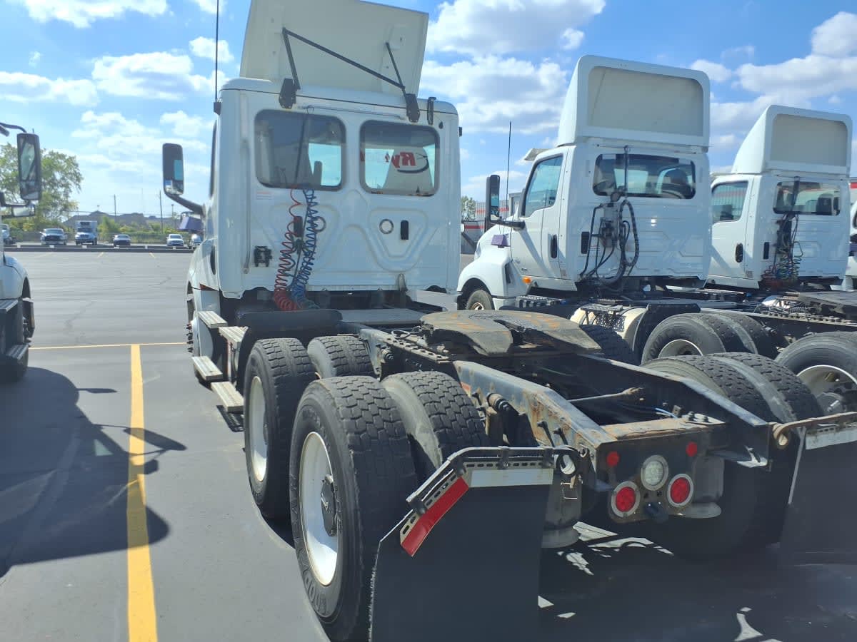 2019 Freightliner - image 4