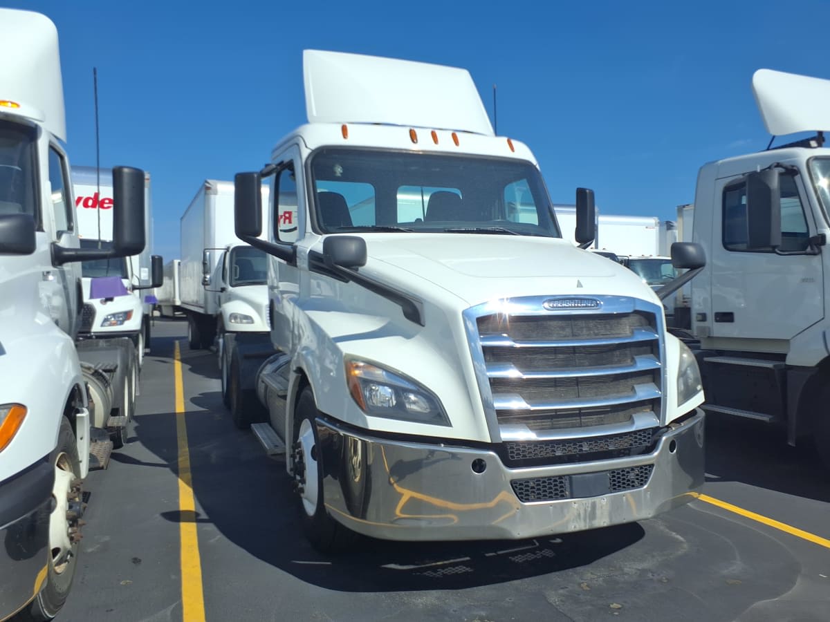2019 Freightliner - image 1