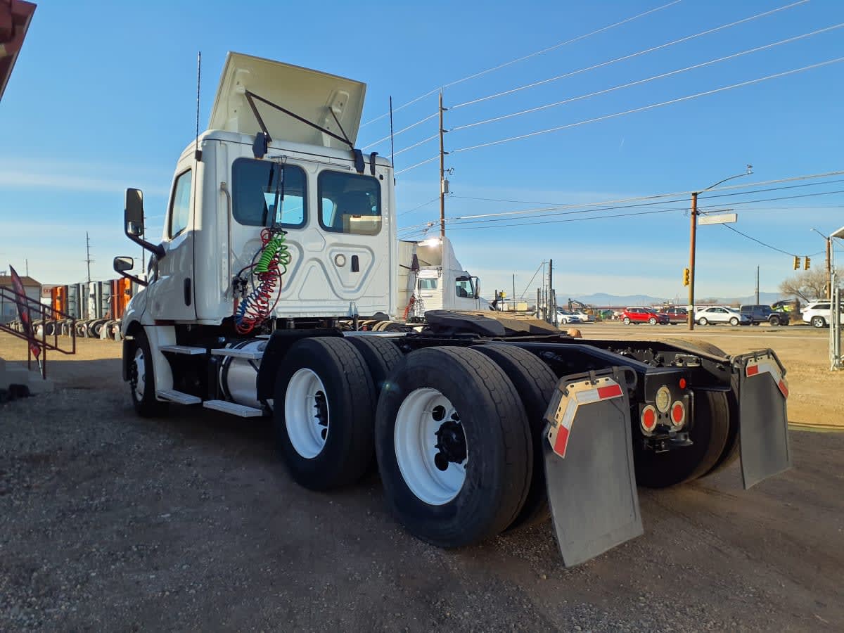 2019 Freightliner - image 6