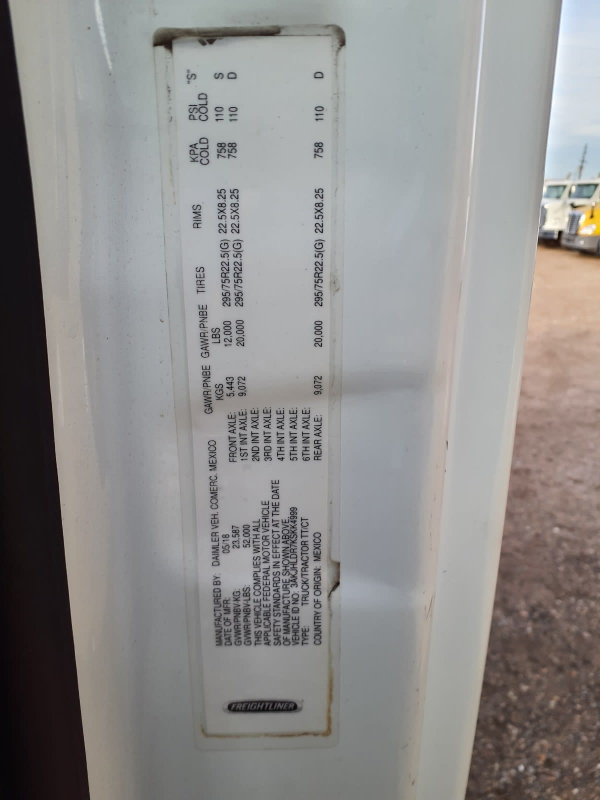 2019 Freightliner - image 11