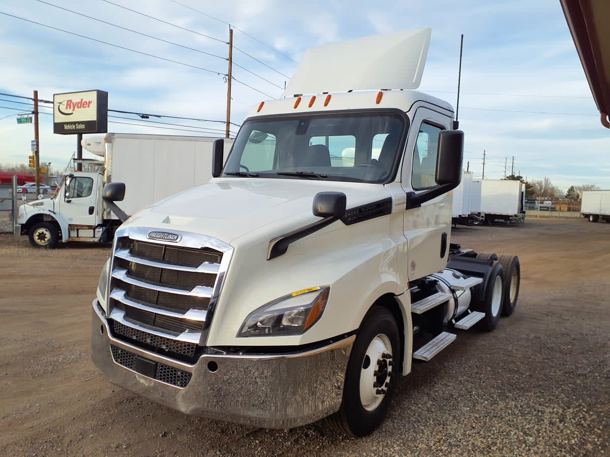 2019 Freightliner - image 1