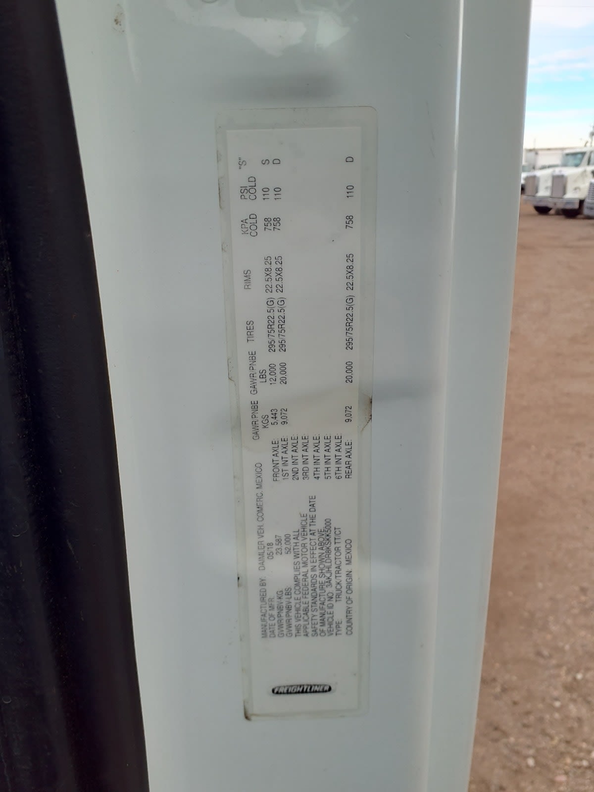 2019 Freightliner - image 12