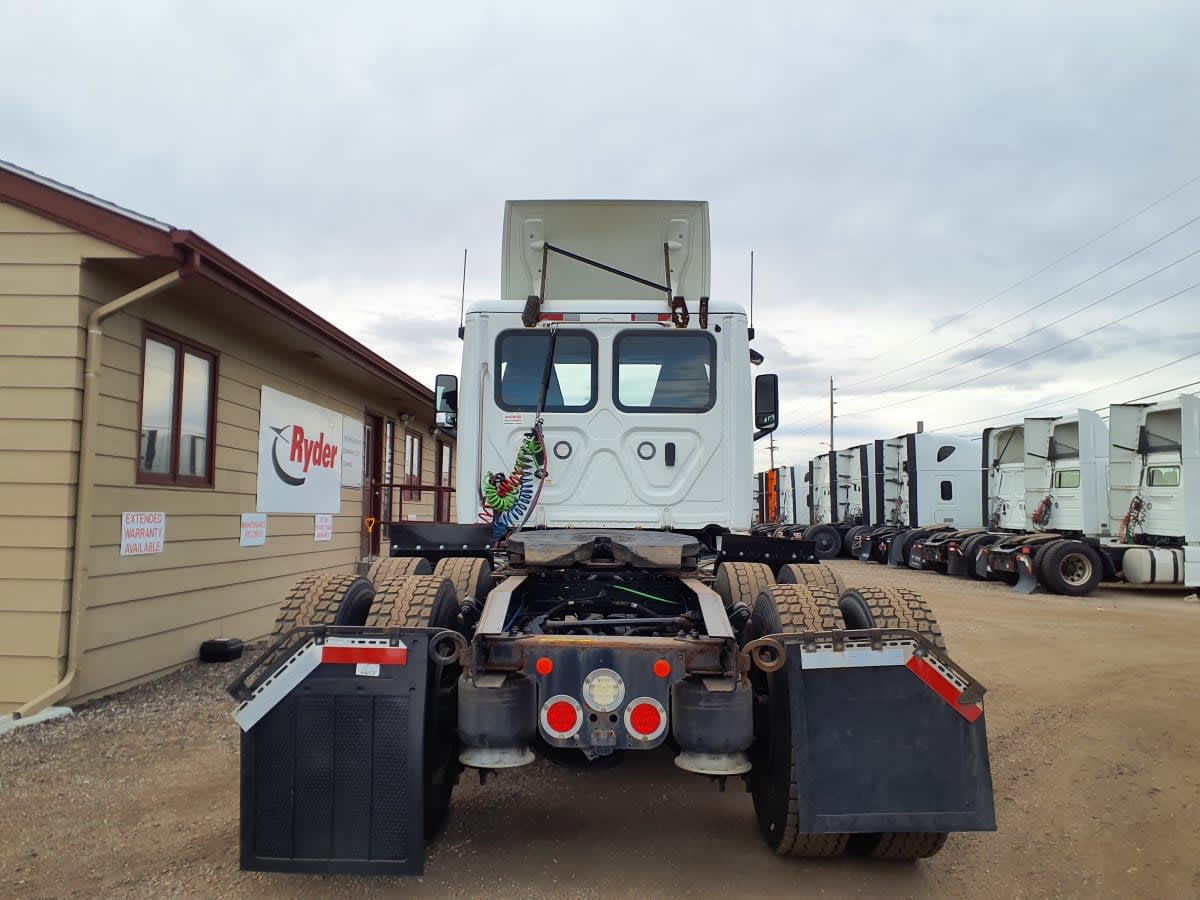 2019 Freightliner - image 5