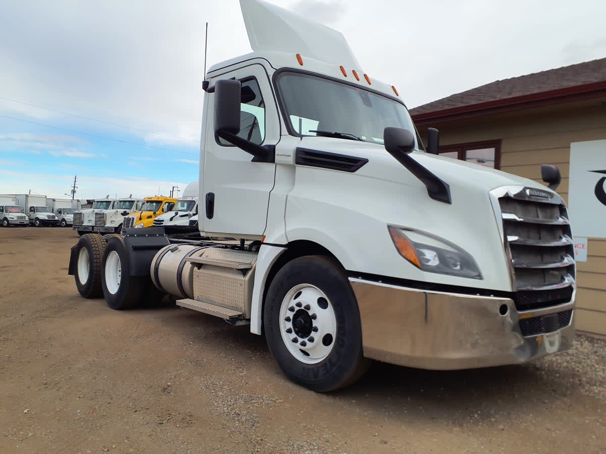 2019 Freightliner - image 3