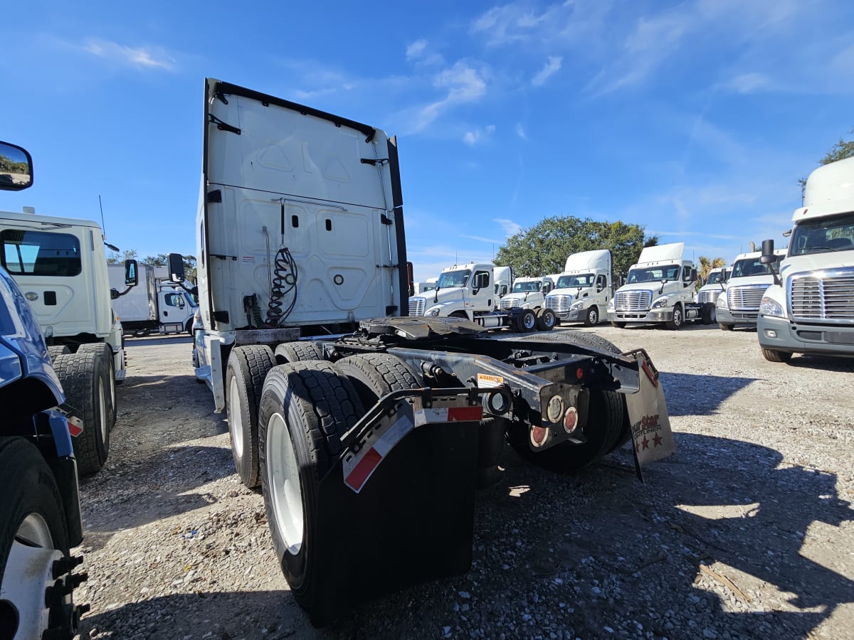 2019 Freightliner/Mercedes CASCADIA 125 813188