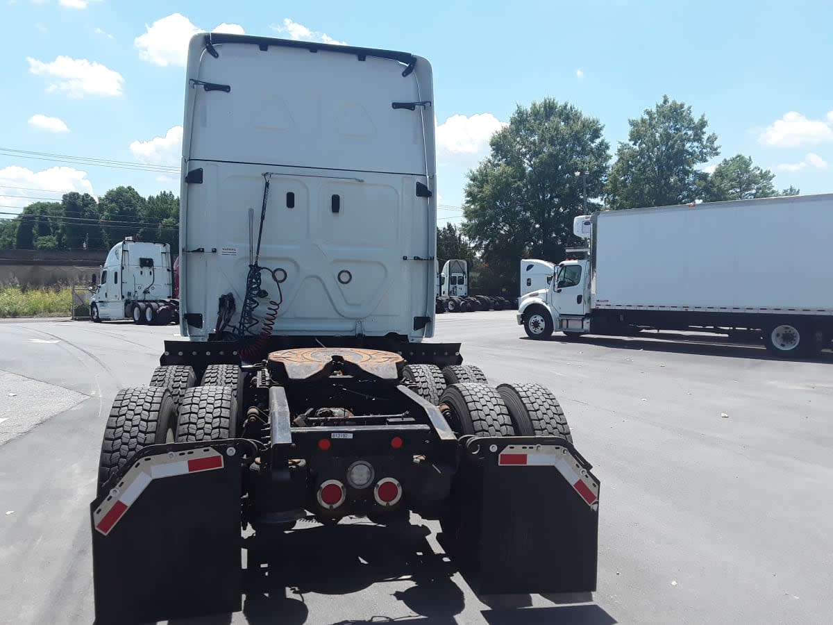 2019 Freightliner CASCADIA 125 813192