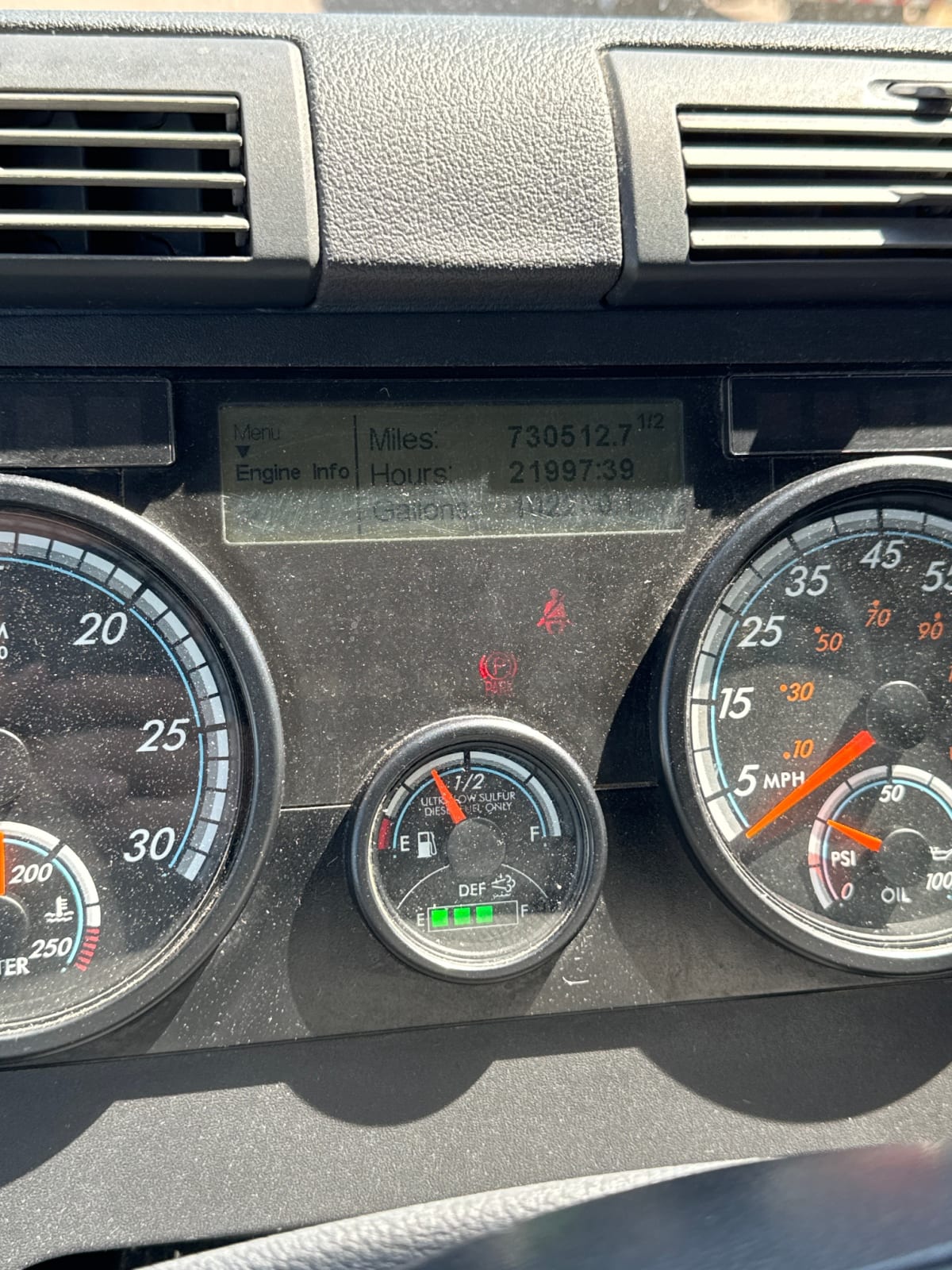 2019 Freightliner/Mercedes CASCADIA 125 813204