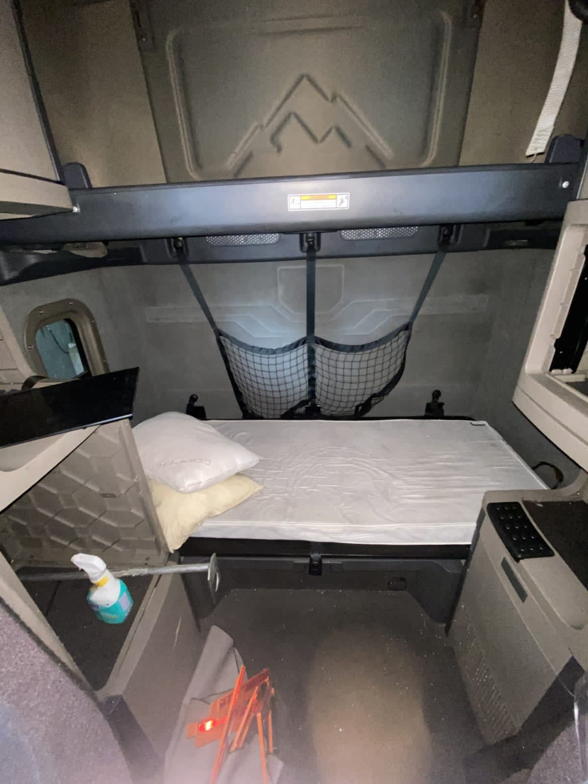 2019 Freightliner - image 8