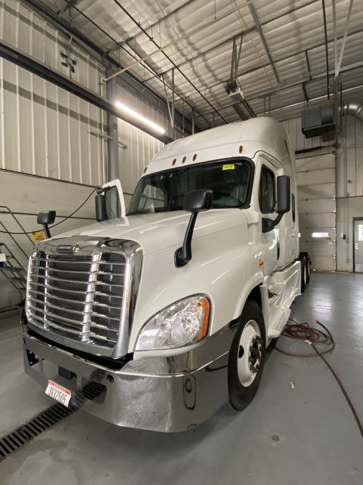 2019 Freightliner - image 1