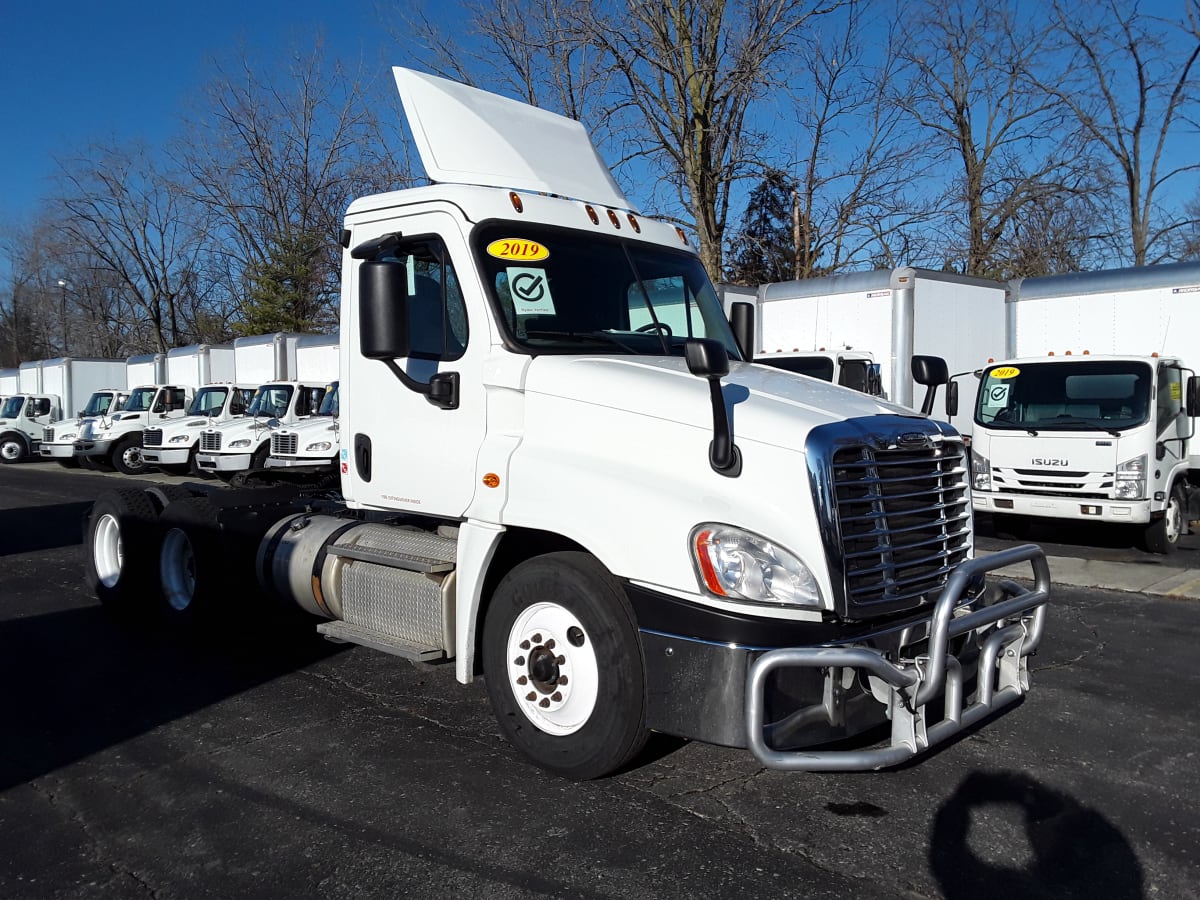 2019 Freightliner/Mercedes CASCADIA 125 813288