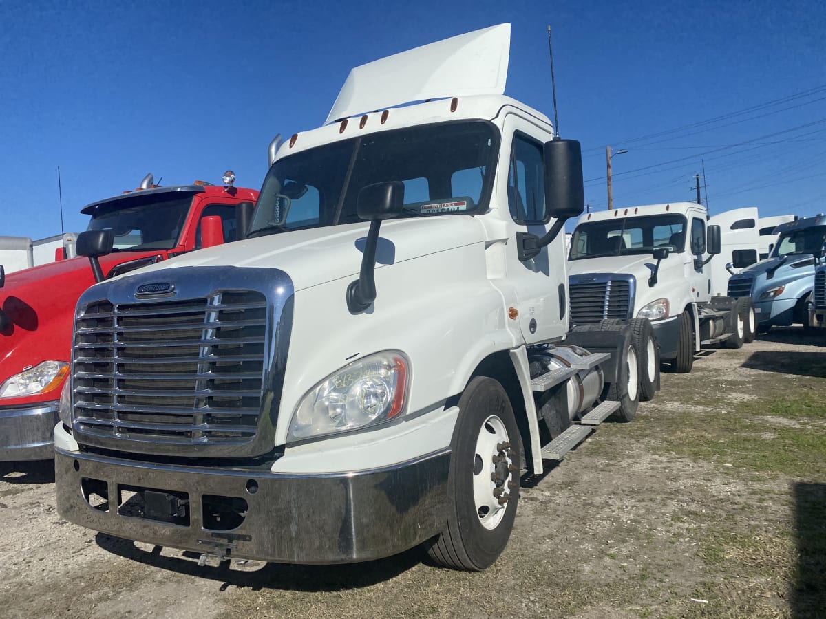 2019 Freightliner/Mercedes CASCADIA 125 813290