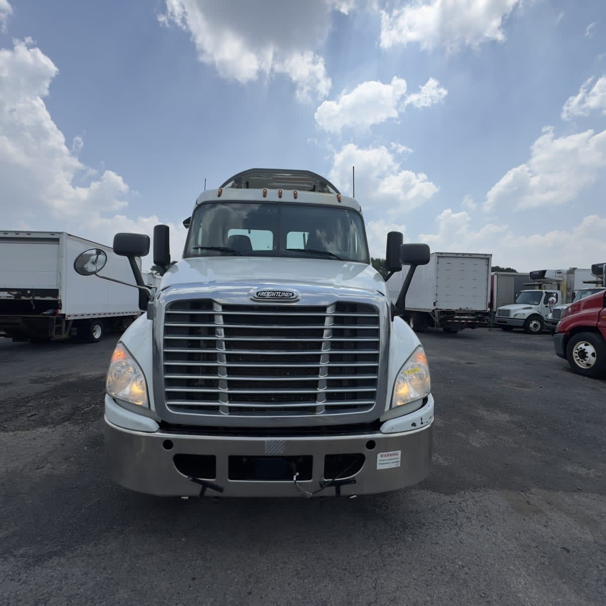 2019 Freightliner - image 2