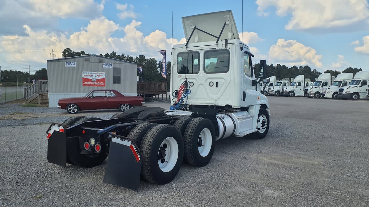 2019 Freightliner/Mercedes CASCADIA 125 813312