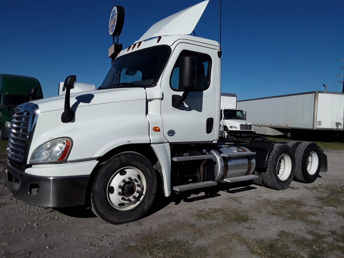 2019 Freightliner/Mercedes CASCADIA 125 813347