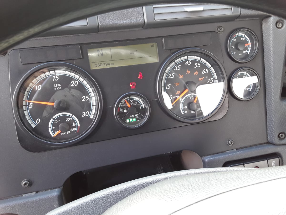 2019 Freightliner/Mercedes CASCADIA 125 813348