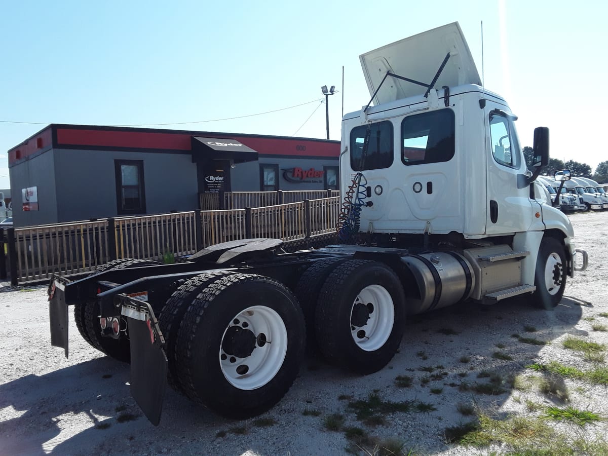 2019 Freightliner/Mercedes CASCADIA 125 813349