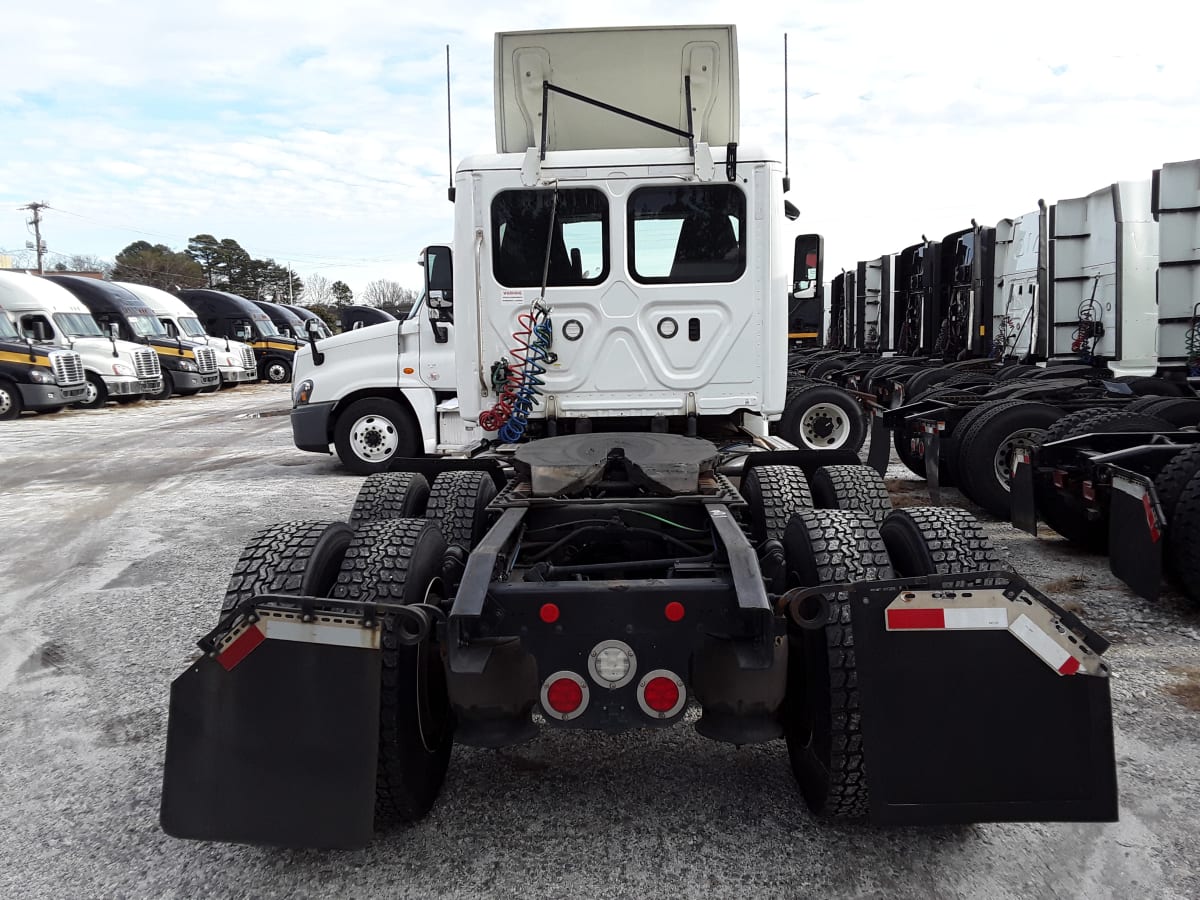 2019 Freightliner/Mercedes CASCADIA 125 813353