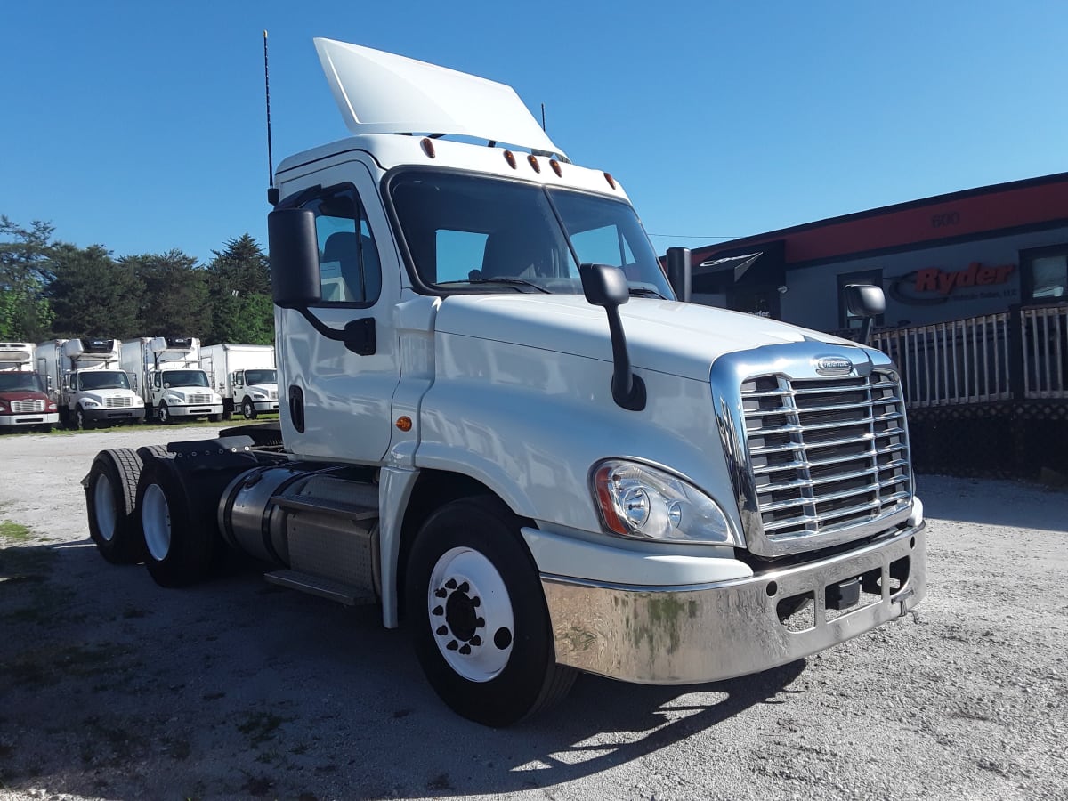 2019 Freightliner/Mercedes CASCADIA 125 813355