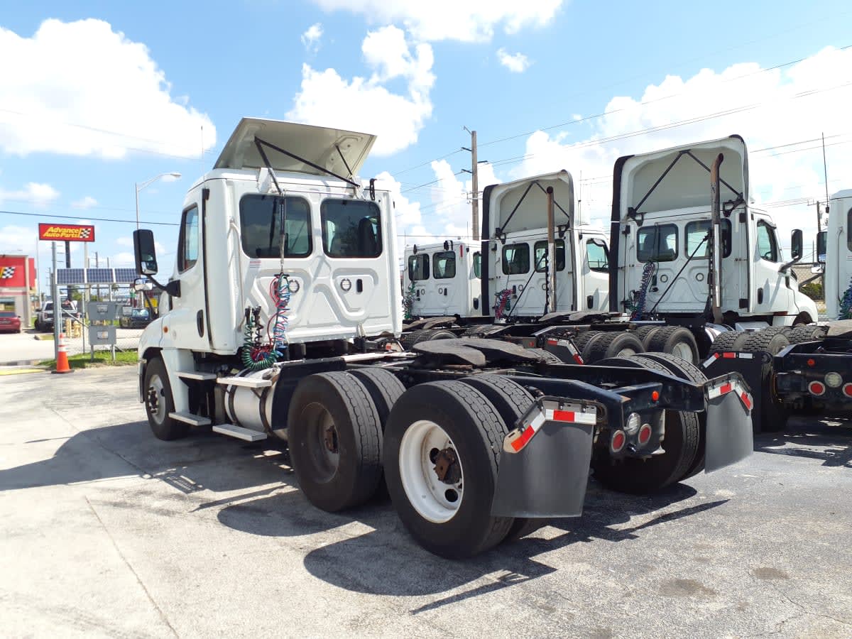 2019 Freightliner - image 6