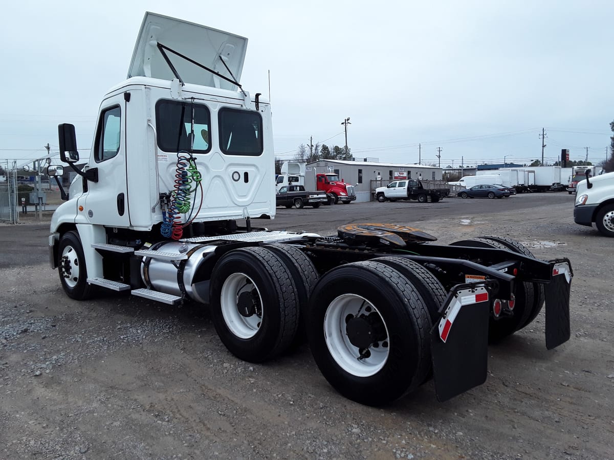 2019 Freightliner/Mercedes CASCADIA 125 813363