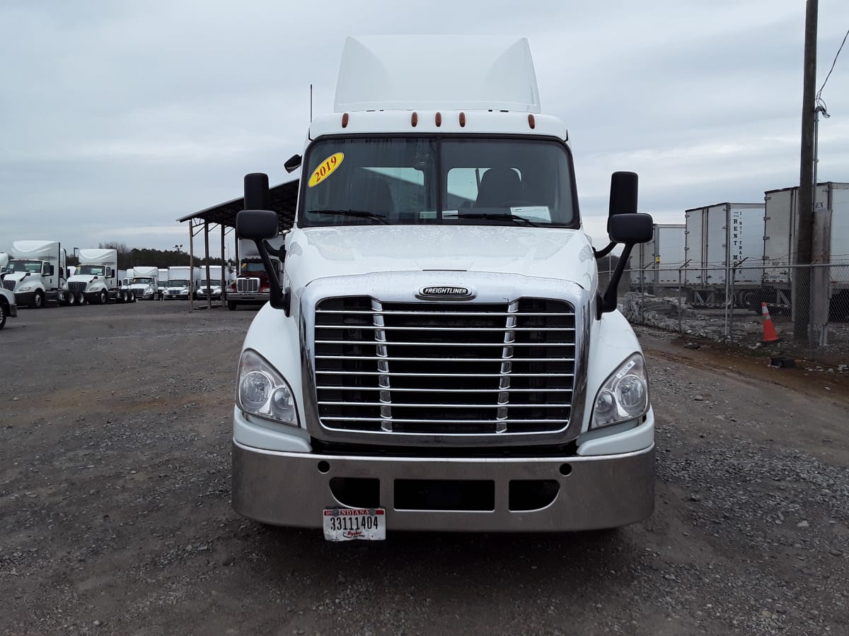 2019 Freightliner/Mercedes CASCADIA 125 813363