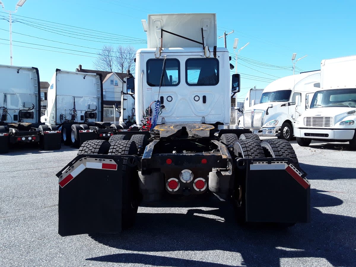 2019 Freightliner/Mercedes CASCADIA 125 813369