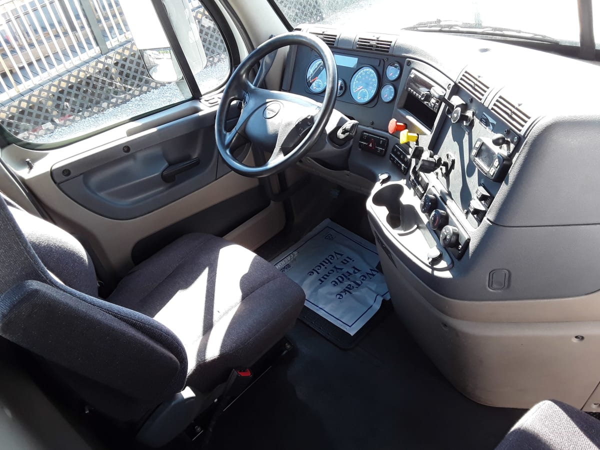 2019 Freightliner/Mercedes CASCADIA 125 813374