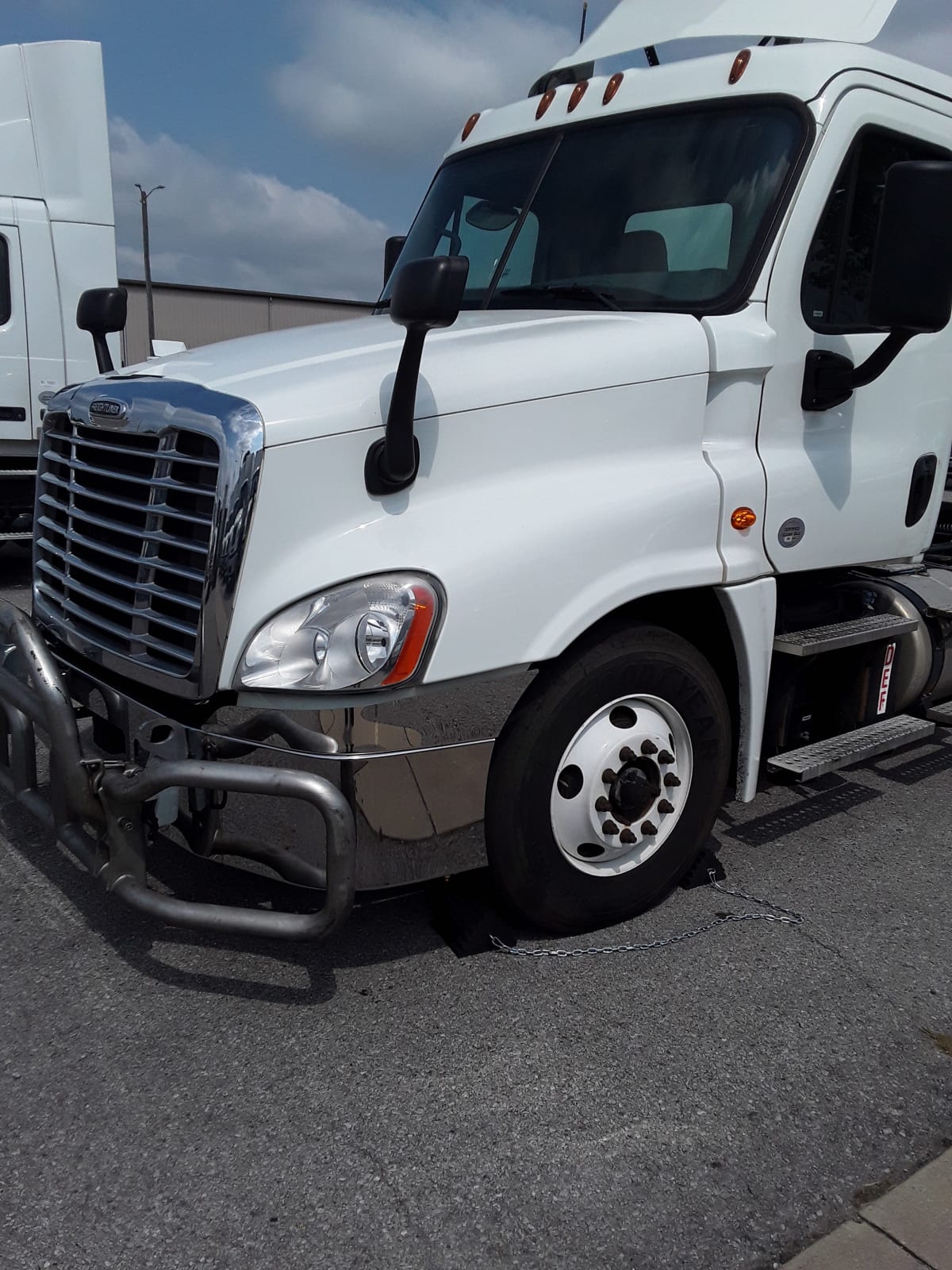 2019 Freightliner/Mercedes CASCADIA 125 813377