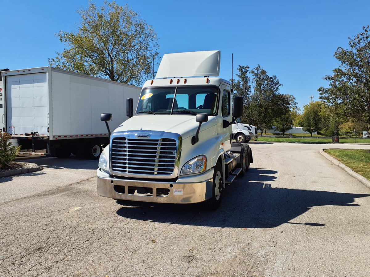 2019 Freightliner/Mercedes CASCADIA 125 813387