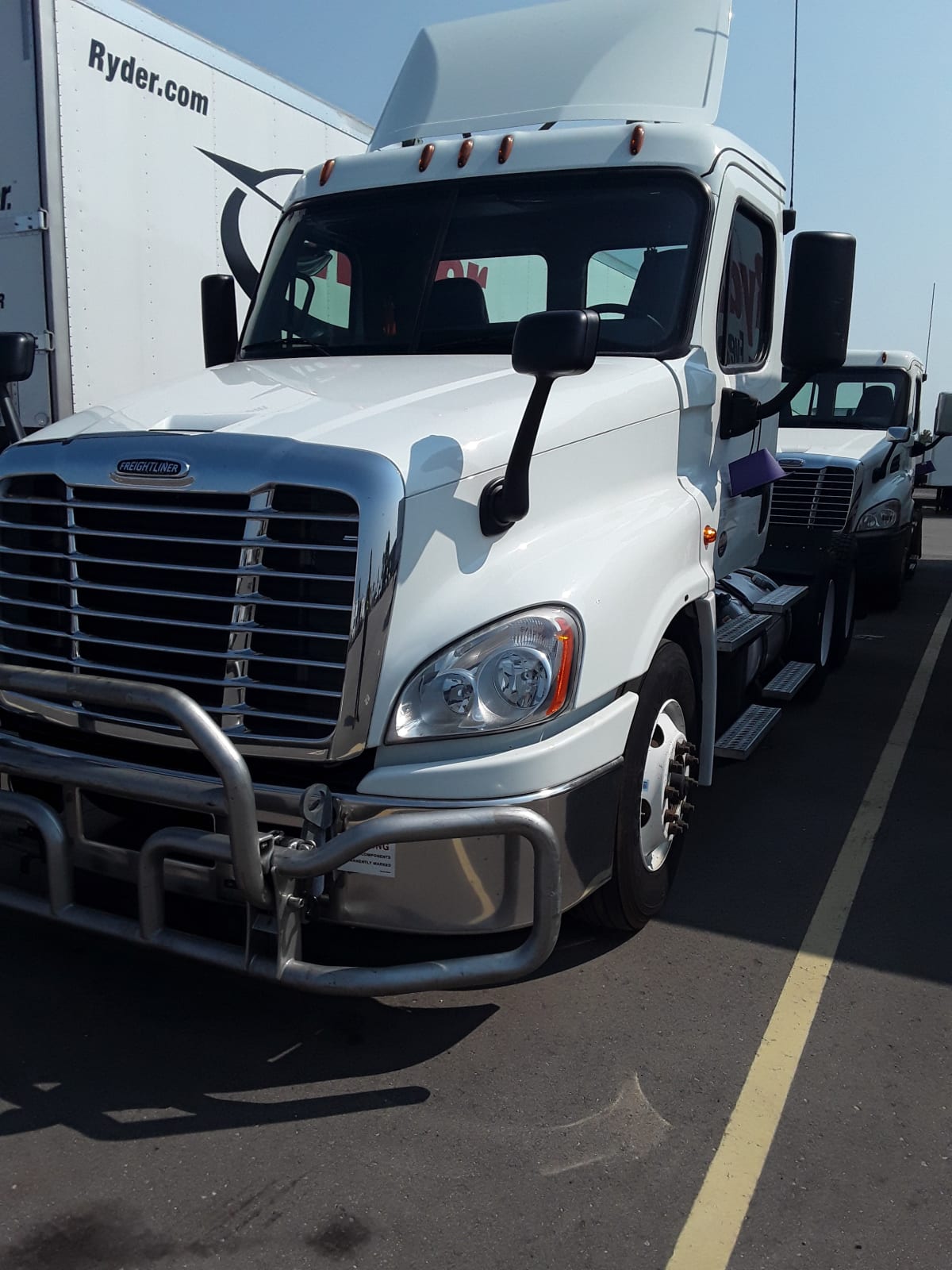 2019 Freightliner/Mercedes CASCADIA 125 813394