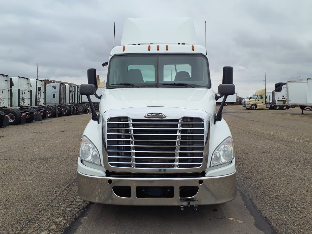 2019 Freightliner/Mercedes CASCADIA 125 813398